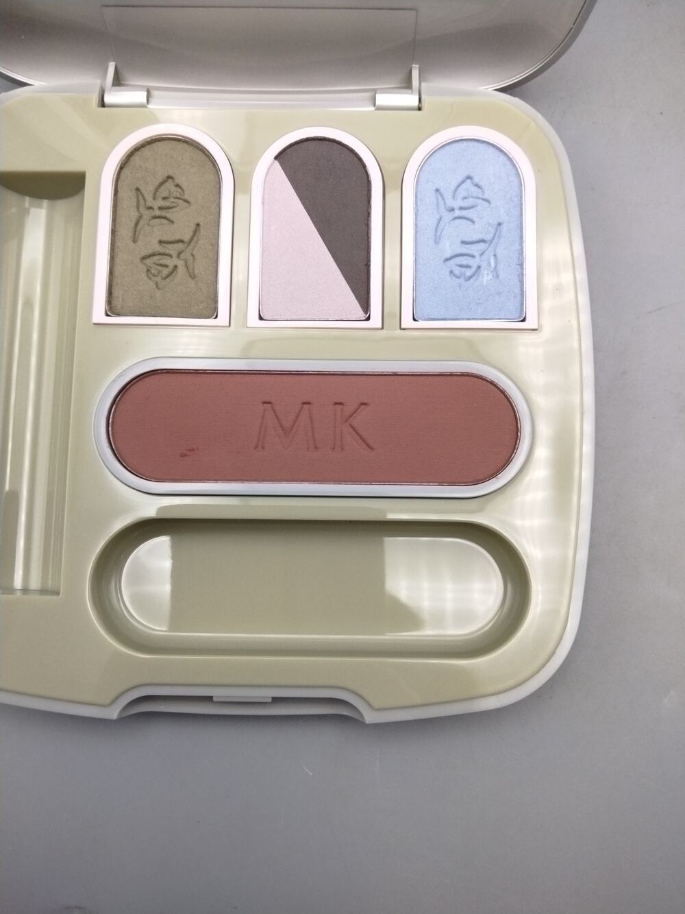 Mary Kay Filled Compact Teaberry + Blue Lace + Olive + Parisian Purple